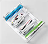 использование винтовых и самозажимных клеммных блоков