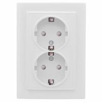 Минск белый розетка скрытая 2-мест заземление шторки IP20 