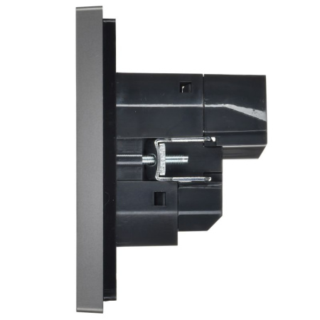 Фортепиано сталь розетка скрытая 1-мест заземление шторки USB IP20 3,1А