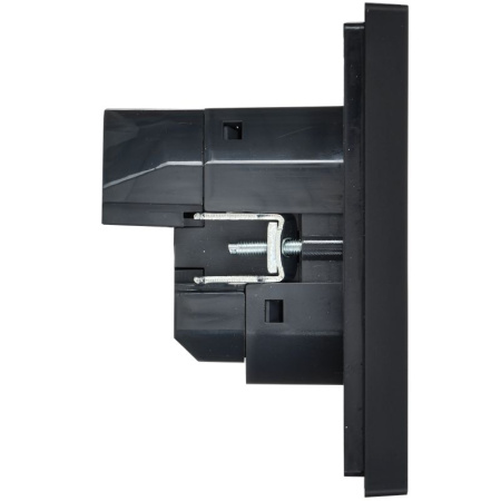 Фортепиано черный механизм розетки скрытая 1-мест заземление шторки USB IP20 3,1А