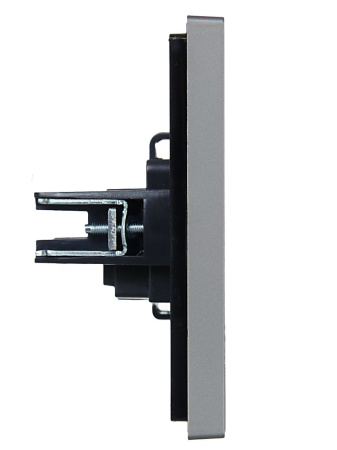 Фортепиано сталь розетка скрытая 1-мест шторки IP20