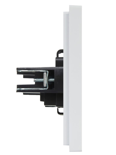 Фортепиано белый розетка скрытая 1-мест IP20 