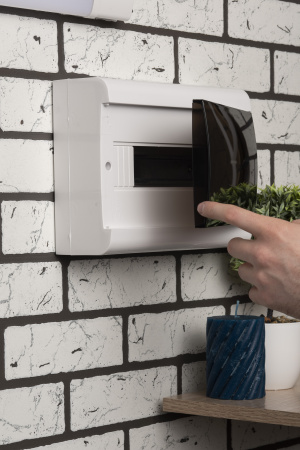 Бокс 12мод навесной белый черная прозрачная дверь IP41 SlimBox EKF