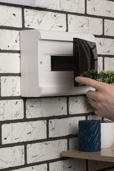 Бокс 12мод навесной белый черная прозрачная дверь IP41 SlimBox EKF